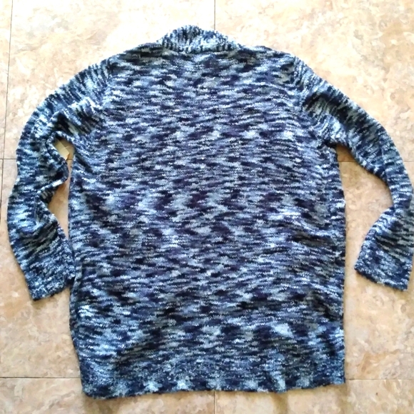 St. John's Bay Long Sleeve Open Front cardigan, size Medium - Picture 5 of 8